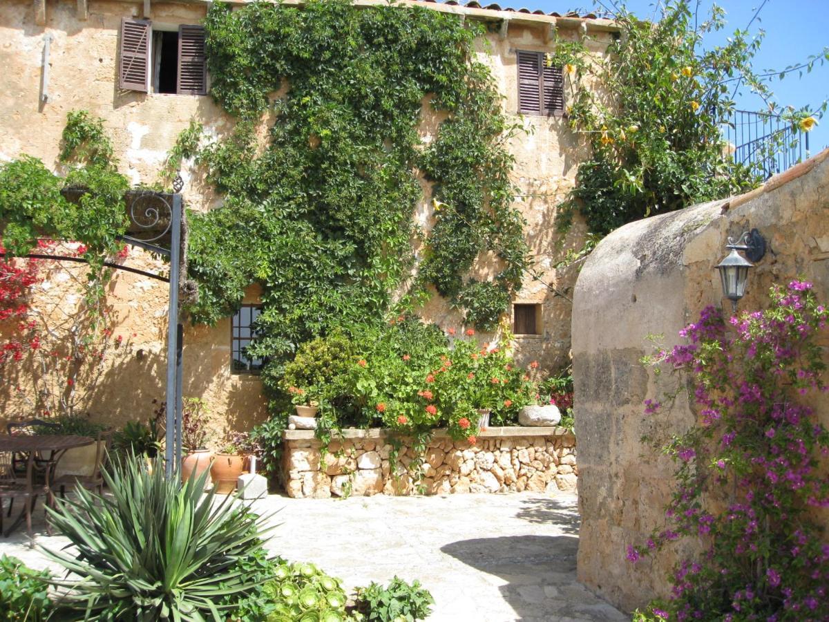 Finca Sa Cova Vella Manacor  Exterior photo